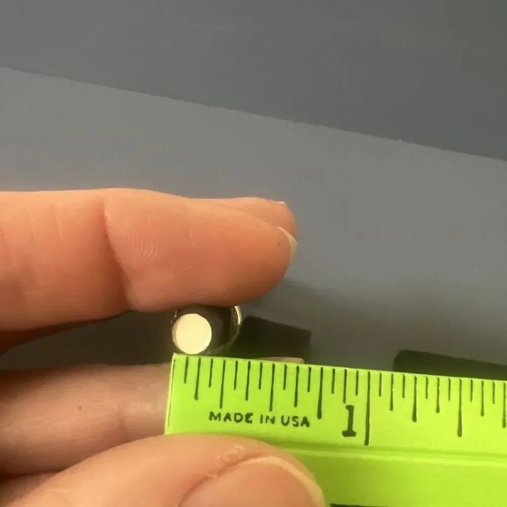 1/4